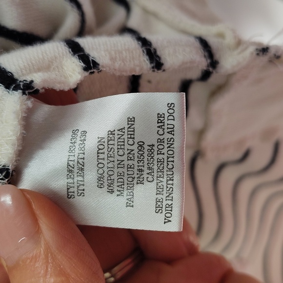 Z Supply Pullover Sweatshirt Hooded Cream With Black Stripe Size Large - Picture 7 of 10